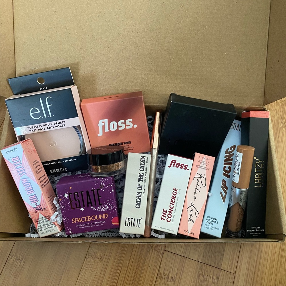 Ultimate Beauty Box | 10 Full Size + 3 Trial